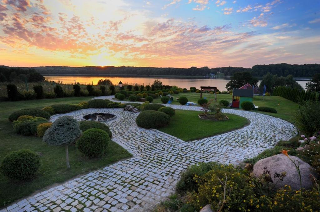 Port Jeziorak Bed & Breakfast อิวาวา ภายนอก รูปภาพ