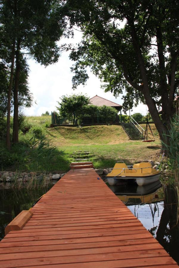 Port Jeziorak Bed & Breakfast อิวาวา ภายนอก รูปภาพ