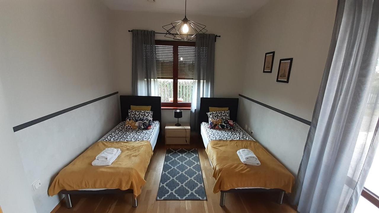 Port Jeziorak Bed & Breakfast อิวาวา ภายนอก รูปภาพ