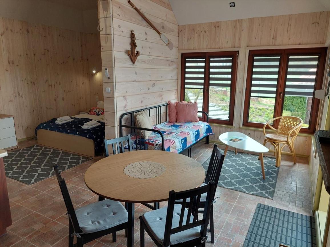Port Jeziorak Bed & Breakfast อิวาวา ภายนอก รูปภาพ